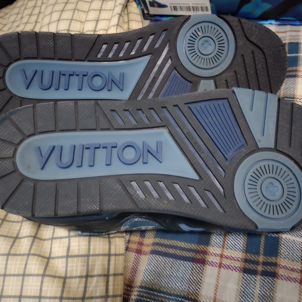 Louis Vuitton Blue Athletic Sneakers with Distinctive Design - Picture 8 of 15